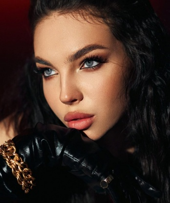 Анкета проститутки Кристина - город Мужичи, 19 лет, №3183